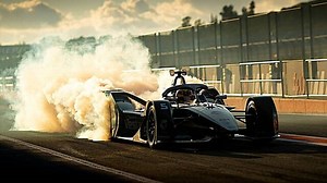 Mercedes-Benz EQ Formula E Team: Official testing in Valencia - Formula E Videos