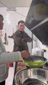 Can't Cook? Watch This Hilarious Attempt to Master Two Dishes