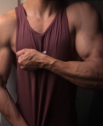 Best stringers for this summer! 👀🗣️ #GymTok #fyp #aesthetic #bodybuilding #armworkout #viral #DREW