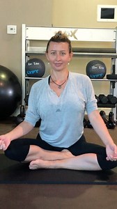 2.6K views · 23 reactions | Learn to master your sex muscles, strengthen your abs and increase flexibility all at once! Do it for 1-3 min and you’re done! #sexercise #pelvicfloor #yoni #flexibility #pleasure @anela_hg | Dr. Laura Berman | Facebook