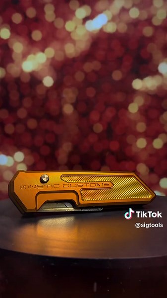 Explore the Premium BX-1 Reaper Custom Utility Knife