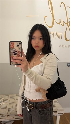 @cozycase.co444 | so cute right🫶🏻💝we are currently stock out for black frame cases in 11 13 13 pm 14 pm 15 15 pm 16 pm and 17 pm 🤍preorder open if you would... | Instagram