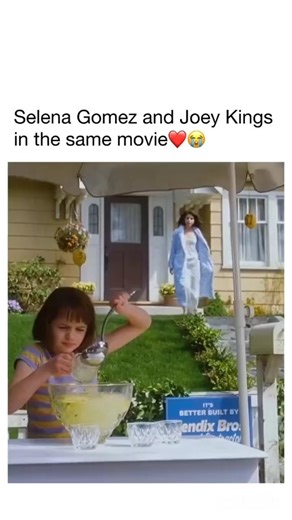 The Viral Hog on Instagram: "Why they don't make movies like this anymore 🤔 🎬 : Ramona and Beezus Ramona Quimby (Joey King) is a spirited and imaginative little girl whose endless energy often causes chaos. With her older sister Beezus (Selena Gomez) by her side, she learns that family, love, and believing in yourself can turn life’s challenges into something magical. 📺 : Disney+, Apple TV, Amazon Prime Video #movies #movie #motivationalquotes #motivation #inspiration #lifequotes #shorts #ree