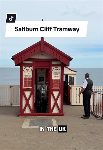 Come with us to take a ride on Yorkshires very own water powered tram, the Saltburn Cliff Tramway! 🚋 . . #yorkshirethingstodo #yorkshiredaysout #northyorkshire