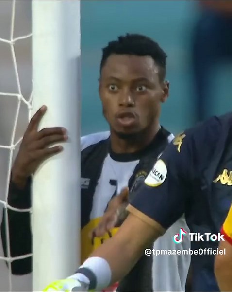 #AFL2023 #ESTTPM FIN DU MATCH : PAS DE DEMI-FINALE DE L' #AfricanFootballLeague POUR LES CORBEAUX. Esperance Sportive De Tunis الترجي الرياضي التونسي 3, TP Mazembe 0. En toute logique, les Esperantistes l'emportent en alliant vitesse et passes sur des petites surfaces sur l'ensemble du match