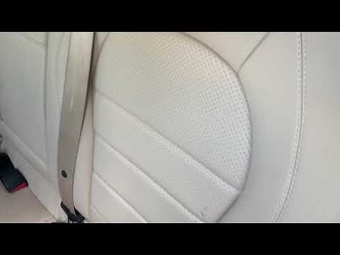 FOLD DOWN REAR SEATS - Mercedes-Benz GLC-Class -