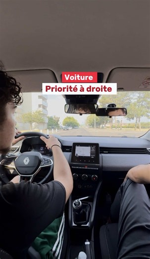 Comment identifier une priorité à droite ? 🛣️ #permis #codedelaroute #ecf #autoecole