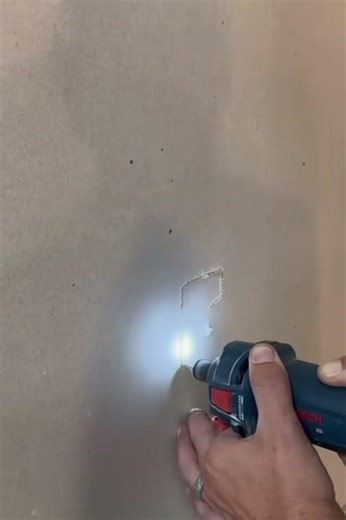 How to cut a precise opening for an electrical outlet in drywall? | ARTEM REGART #drywall #tools