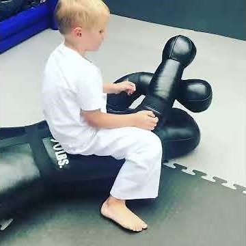 Body Masters Kids - Armbar Drill