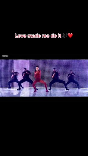 Cheryl Cole Live Performance of 'Love Made Me Do It'