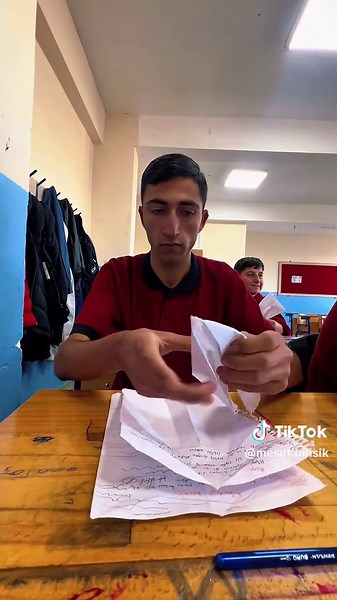 Hep içinde oynayacak değilim.Bazen de yönetip çekmek lazım❤️