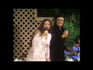 Johnny Cash & June Carter Cash - Jackson (Live) | Pop Goes the Country (1975)