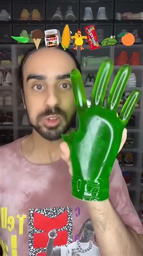 Food ASMR Eating a Hand gummy and other snacks!#asmr#food#asmrfood #mukbang #asmreating