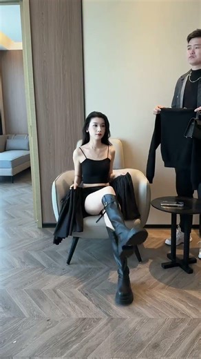 Women Knitted Sweater, Autumn and Winter Color Block Long Sleeve Tassel