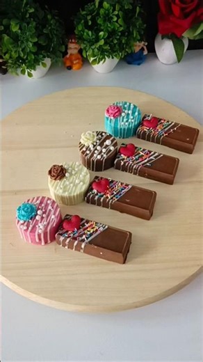 Crispello Galaxy Chocolate Baar 🍫😋#shorts #ytshorts #trending #viral #chocolate #shortsfeed