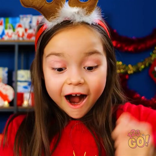 Holiday Treat Taste Test 🎁🍪 | 123 GO