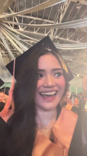 Emotional Graduation Video of a Girl Crying | Graduation 2023 💔