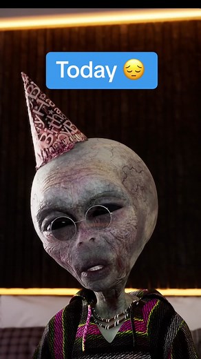 Nobody Wished Me Happy Birthday - Funny Alien Animation