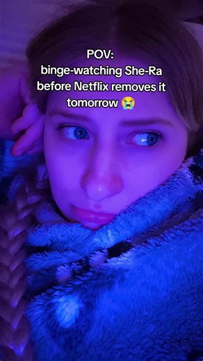 WHY, NETFLIX, WHY??? It’s a Netflix Original. Where am I supposed to watch it if it’s not on Netflix anymore??? @NetflixDE @Netflix #shera #catradora #catra #adora