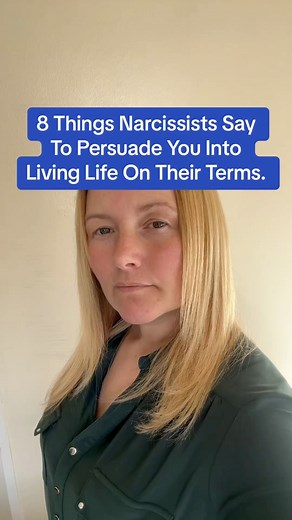 Coercive control is a form of domestic abuse that doesn’t involve physical violence, making it difficult to recognise. It revolves around using manipulative tactics and is often perpetrated by narcissists. The warning signs of coercive control can be subtle, but recognising them is crucial in order to safely leave a toxic relationship.Isolation, flattery, criticism, threats, financial abuse, control over appearance and social interactions, gaslighting, and emotional manipulation are all warning 