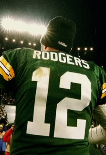 Aaron Rodgers Highlights: A Packers Legend