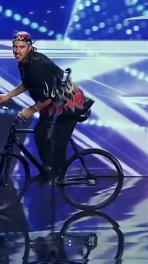 Explore Smart Bots in Emotionally Engaging Stories