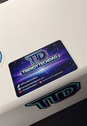 Discover the Amazing Features of the Sticker Machine