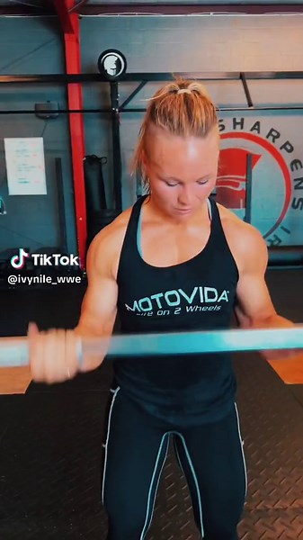 💥💥💥 #mondaynightraw #pitbull #wwe #wrestling #fyp #foryou #muscles #burpees