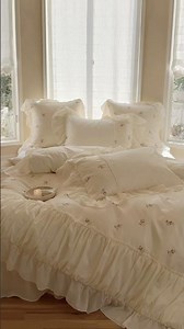 Creamy - Modern 100s Long Staple Cotton Floral Bed Comforter Set Full King Size