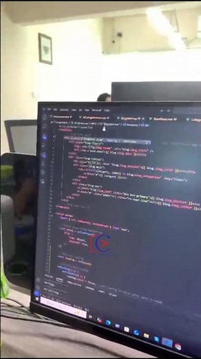 Vue js Animation 🔥🥵 #coding #codinglover #html #coder #css #javascript #codinglove #codelover #vuejs