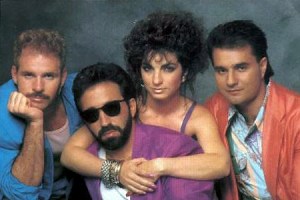 Miami Sound Machine - Quiéreme lyrics