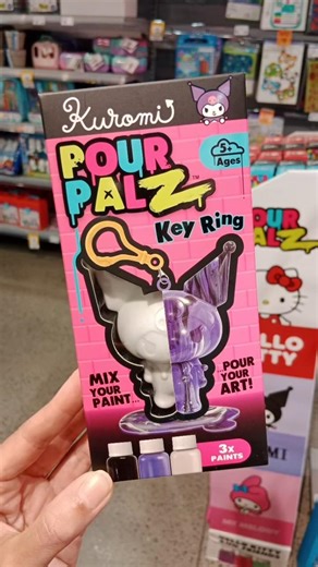 SANRIO POUR PALZ💜 #shorts #shortsfeed #sanrio #keychain #kuromi #viralshorts #trendingshorts #cute