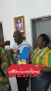 1M views · 11K reactions | Un militaire attrape sa femme avec un autre homme, appelle ses amis et décide de célébrer leur union avec un gateau de mariage 蠟 | Fair Play Entertainment | Facebook