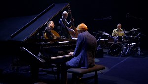 "Opening Day" by Anouar Brahem Anouar Brahem: Oud, Dave Holland: double bass, Jack DeJohnette: drums, Django Bates: piano Filmed at La Philharmonie de Paris - April 8th 2018 #anouarbrahem #openingday #laphilharmoniedeparis #ecm | Anouar Brahem أنور ابراهم