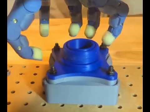 Robotic hands tighten screws faster than humans. 🤖