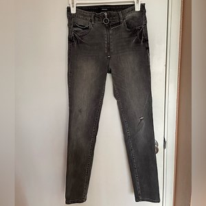 FOREVER 21 High-waisted denim zip jeans (S)