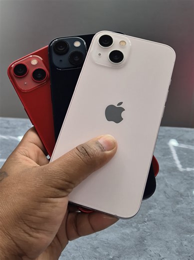 📱 iPhone 13 ❤️ 🖤🎀 📦 128GB 💰$2299.99TTD 🔋100% | ios 26 🌟FREE Screen Protector ✔️60 Days Warranty 🚚 Delivery/Pickup Available 📨DM to secure | Serious buyers only #phonedeals #iphone13 #trinidad