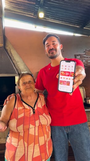 Paulo Felipe Uai on Instagram: "Uai… fim de ano em Minas é assim: cada um com seu costume, seu jeitinho e suas manias 😅 Enquanto um quer fogão aceso e panela no fogo, o outro só quer praticidade. Ainda bem que no iFood dá pra resolver fácil: cada um pede do seu jeito, em poucos cliques, paga como quiser e curte o momento sem discussão ❤️ Economiza tempo, junta todo mundo e deixa o clima bão demais da conta. Pede iFood já! @ifoodminas #PedeiFoodJá #iFoodÉTudoPraMim #Publicidade"
