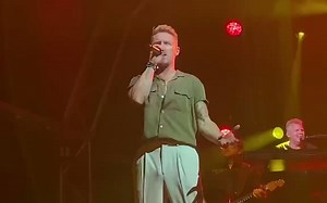 【Boyzone主唱最新现场】Ronan Keating - Life Is A Rollercoaster （Live）