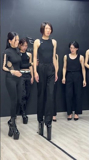 Male model challenge: walking in 30cm heels! #bybacademy #daotaonguoimau #thanhhuyennguyen