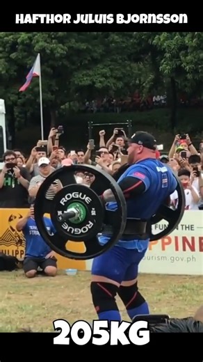 205kg Hafthor Julius Bjornsson OVERHEAD FOR MAX