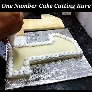 6.8K views · 162 reactions | One Number Cake Banane Ka Easy Trick |1st Birthday Cake Design |One Number Cake kaishe Cutting kare | Sunil Cake Master | Facebook