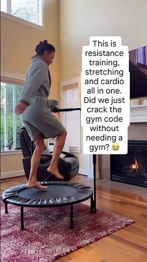 This is resistance training, stretching and cardio all in one 😜 #rebounding #cellerciser #jumpsport