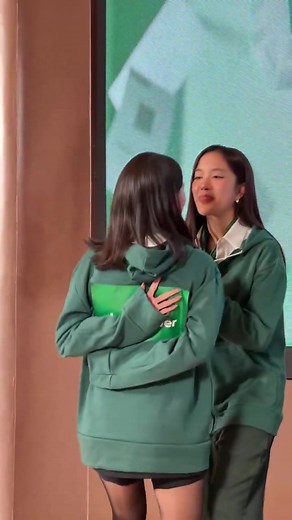 Body so tea the thais (freen) wanted to taste it #FreenBecky #ฟรีนเบค | Freenbecky Stan