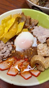 177K views · 565 reactions | ก๋วยเตี๋ยวต้มยำในตำนาน #เฮียหมา5หมู ร้านส้มตำข้างๆแกคือเด็ดมากไปโดน | ป่ะ พัทยา - Planet of Peace | Facebook