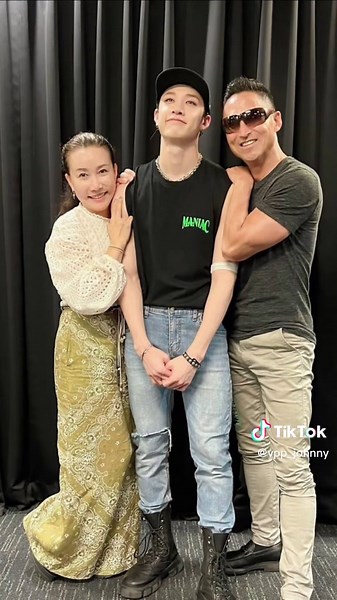 Bangchan's Mom Shares Adorable Moment with Stray Kids' Bangchan - Emotional Reaction