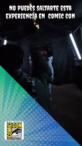 Sin duda una de las mejores experiencias nocturnas de #Sdcc que no.ocupas gafete esa de #alienearth inicia a las 4:30 pero puedes empezar a hacer fila desde antes #Comiccon #sdcc25 | Team Geek Mx