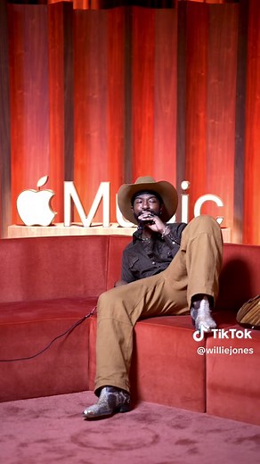 This was rhe song that introduced me to the world stage when I was on X Factor back in 2012 fast-forward 12 years I still love the song but I had to put my own spin on it! Check out my Apple Music sessions only on exclusively on Apple Music #AppleMusicSessions ##blackatapple##blackhistorymonth##culturedcountry##countrymusic##blackmusicmonth##giveususfree#T#TheXFactorUSAx#xfactorseason2