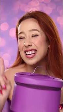 Camila Pudim opening the Pudim Beauty Press Kit 🍮💜