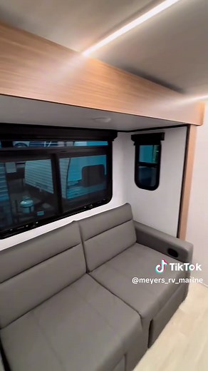 Check out this 2026 Keystone RV Reign 19RK at the Empire State RV Mega Show! This sleek travel trailer sleeps 3 and is packed with smart features, including: ✔️ 1 slide ✔️ Walk-thru bath ✔️ Front bedroom ✔️ Rear kitchen ✔️ Single axle ✔️ 13' power awning Come stop by and see this beauty in person — you won’t want to miss it!